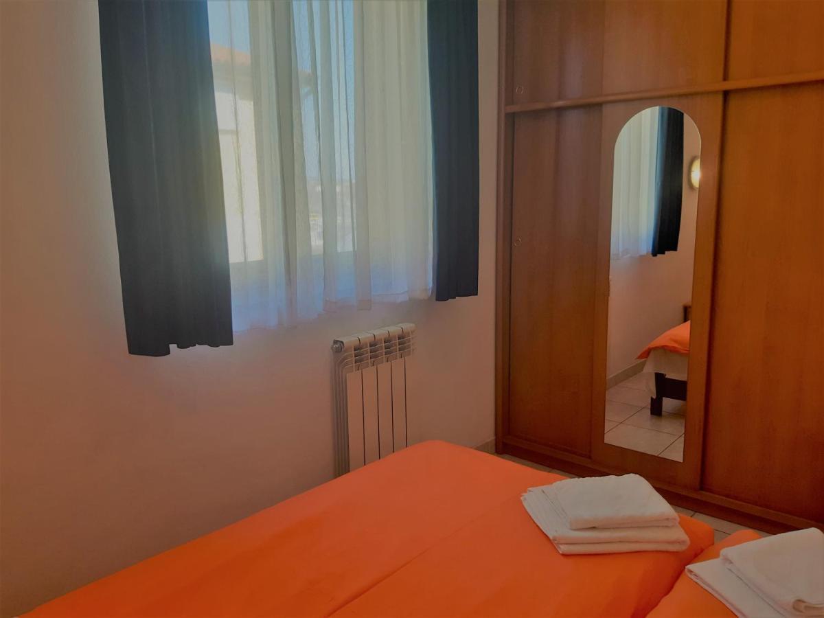 Apartments Barbara Gregovica Pola Esterno foto